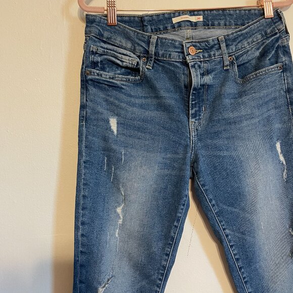 Levi's | Blue Medium Wash Distressed 711 Skinny Jeans 30 (Short) - Picture 2 of 5